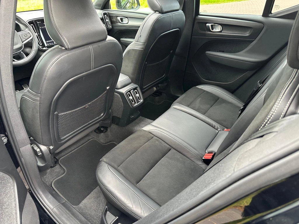 Volvo XC40 – foto 15