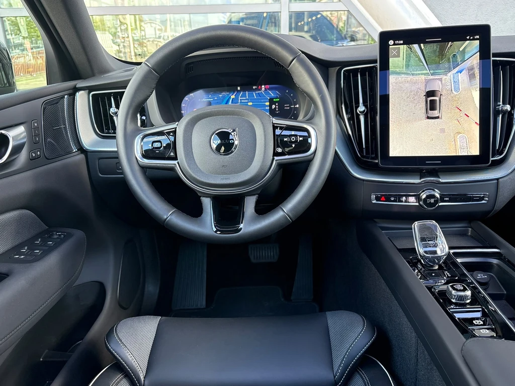 Volvo XC60 – foto 8