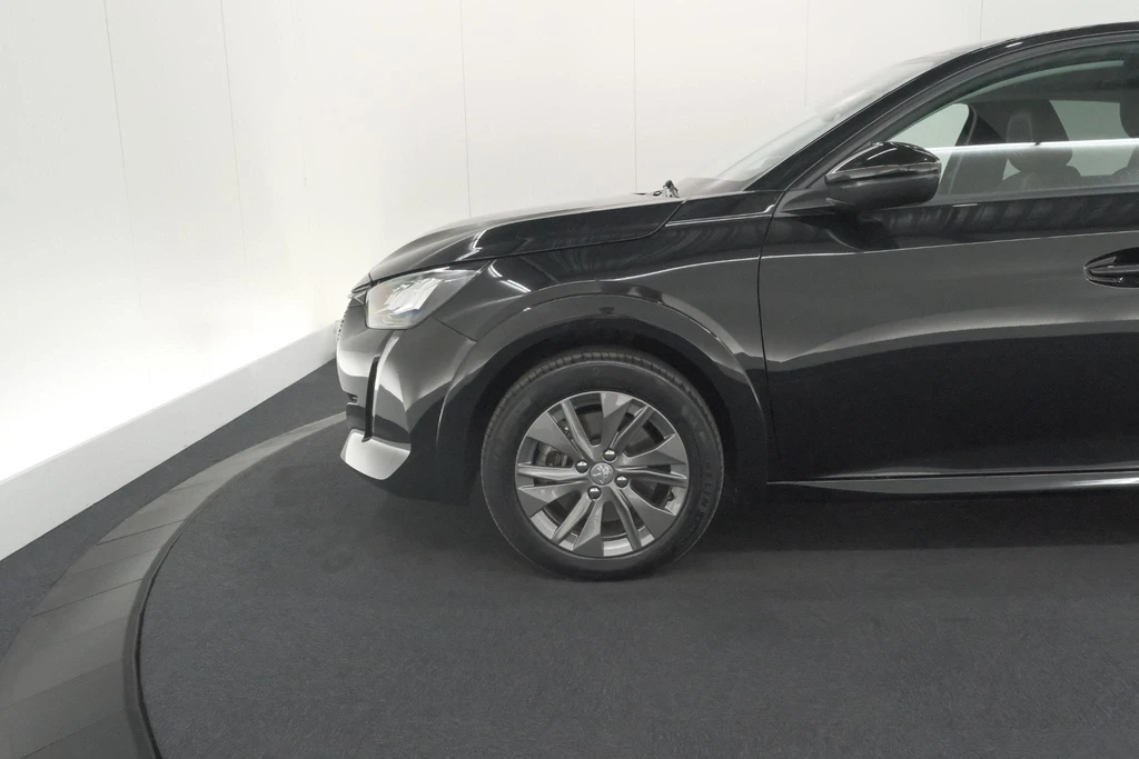 Peugeot e-208 – foto 6