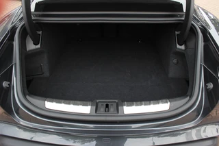 Porsche Taycan – thumbnail 18