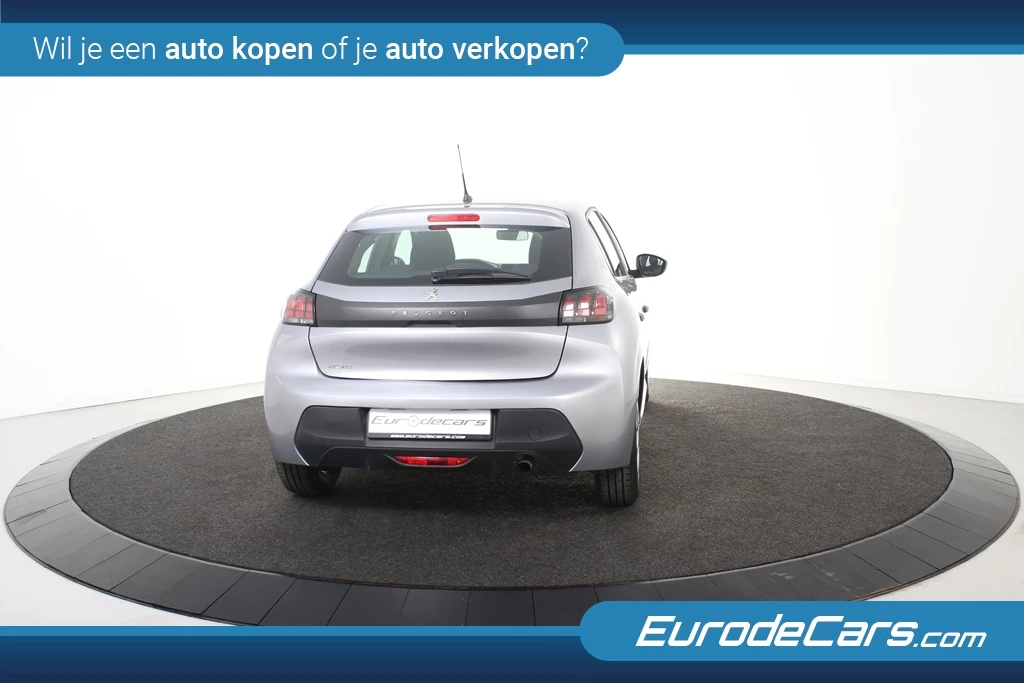 Peugeot 208 – foto 10