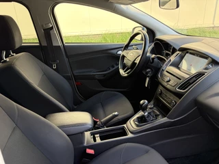 Ford Focus – thumbnail 27