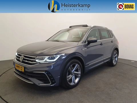 Volkswagen Tiguan 1.5 TSI R-Line Business+ Panoramadak, ACC, Trekhaak