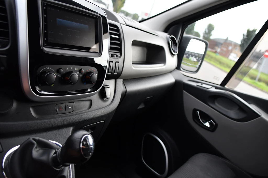 Renault Trafic – foto 20