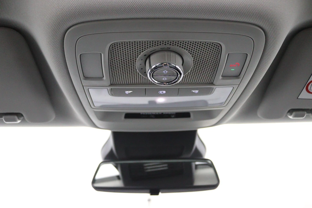MG ZS EV – foto 34