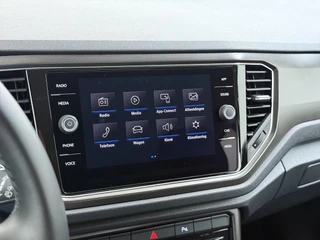 Volkswagen T-Roc – thumbnail 15