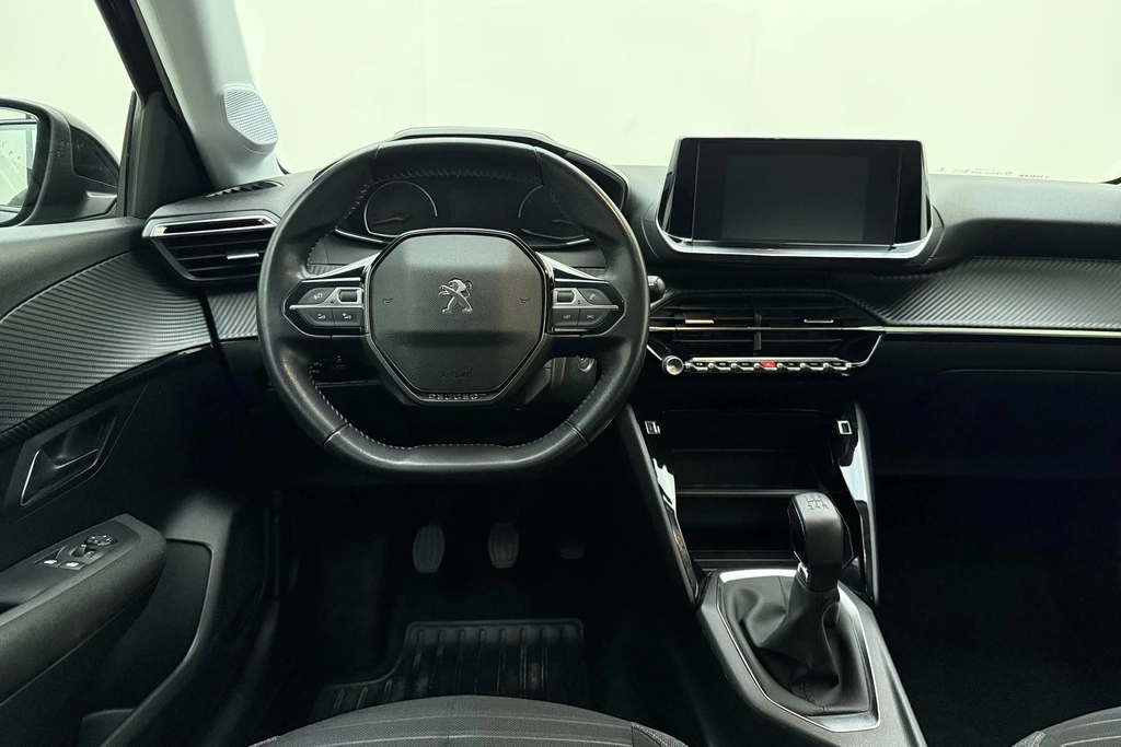 Peugeot 208 – foto 17