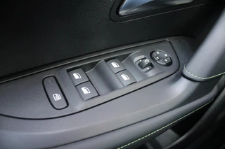 Peugeot 2008 – thumbnail 14