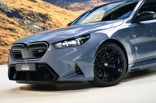 BMW M5 – thumbnail 2