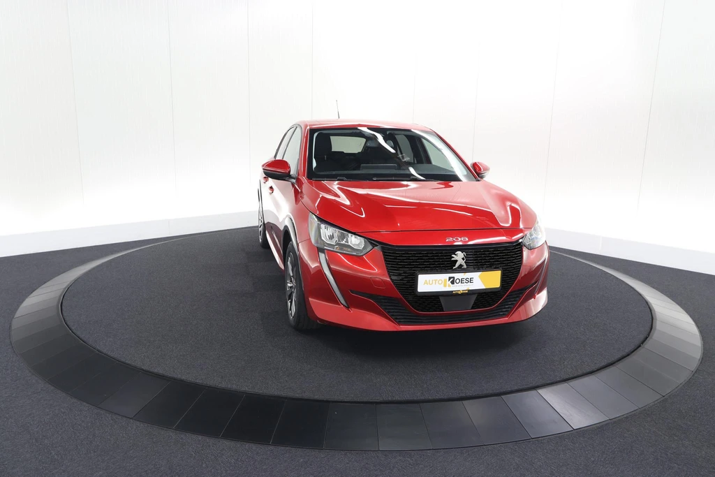 Peugeot e-208 – foto 14