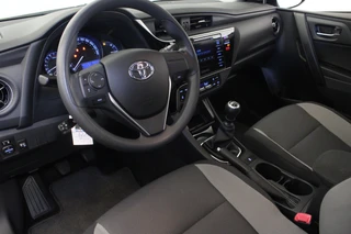 Toyota Auris – thumbnail 9