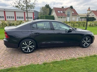 Volvo S60 – thumbnail 5