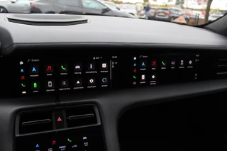 Porsche Taycan – thumbnail 20