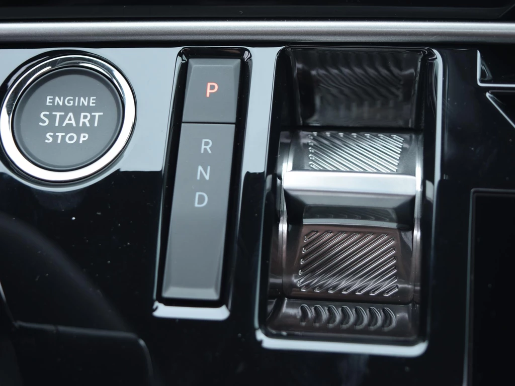 Peugeot e-3008 – foto 16