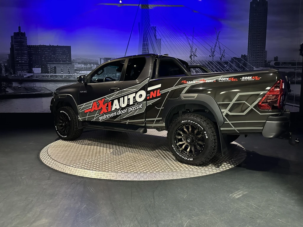 Toyota Hilux – foto 6