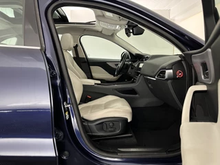 Jaguar F-PACE – thumbnail 14