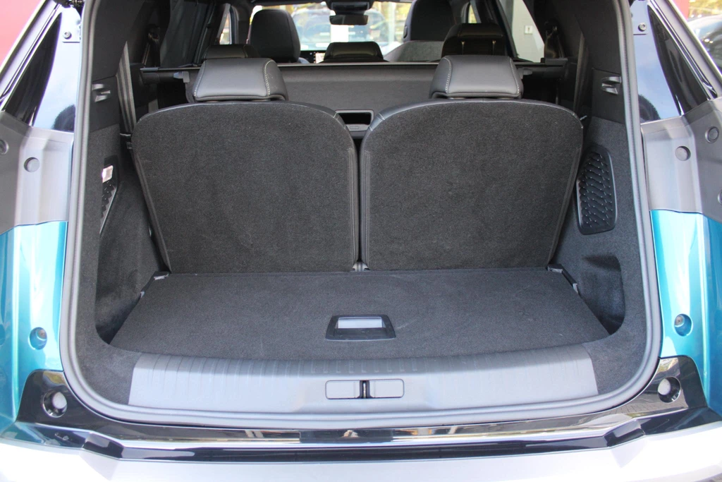 Peugeot e-5008 – foto 22