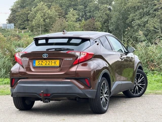 Toyota C-HR – thumbnail 4