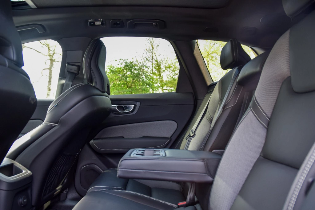 Volvo XC60 – foto 24