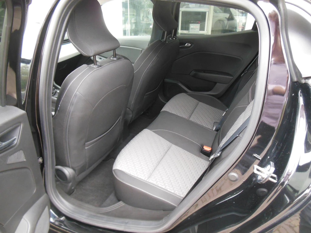 Renault Clio – foto 11