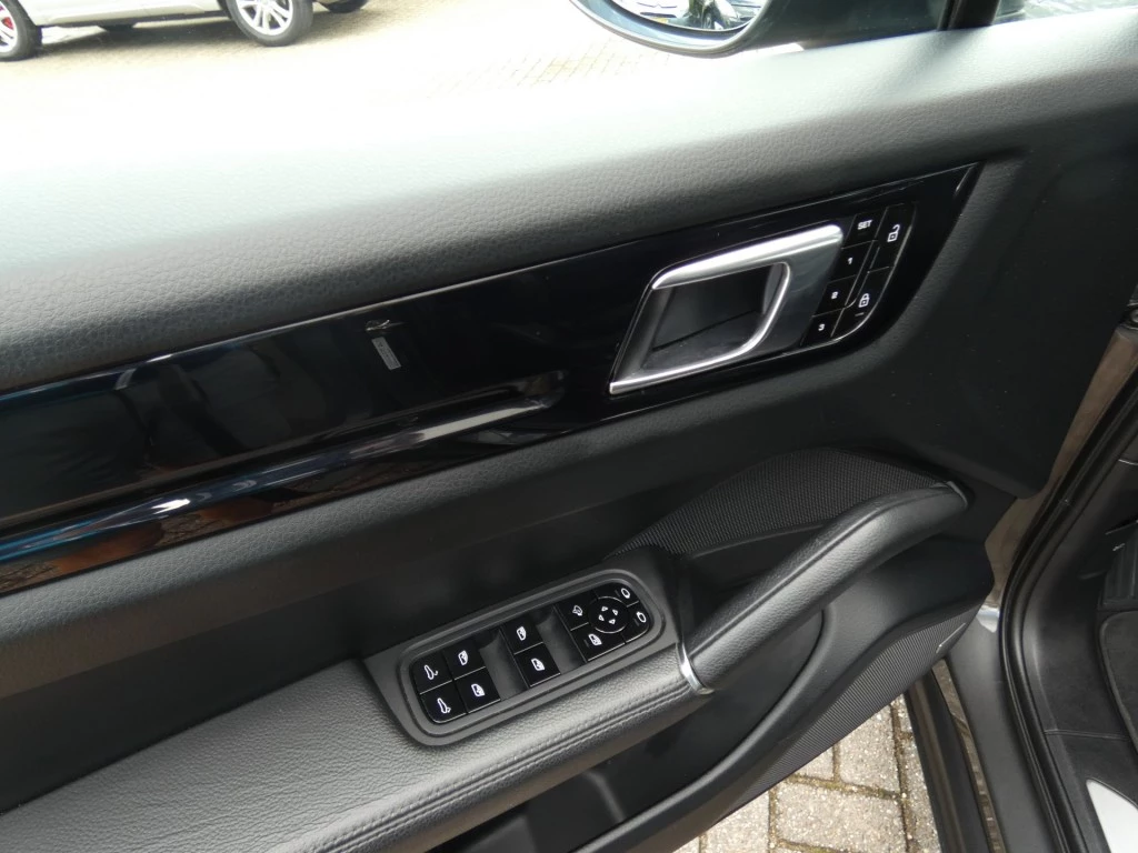 Porsche Cayenne – foto 25