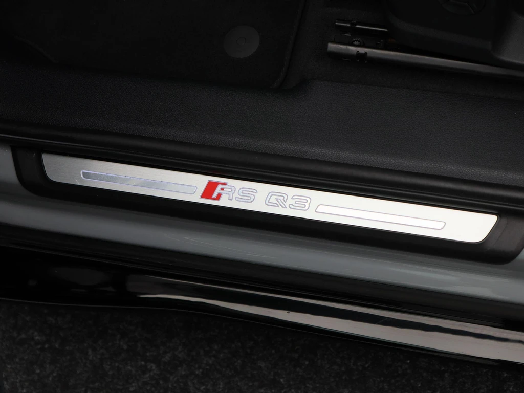Audi RSQ3 – foto 27