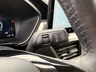 Ford Kuga – thumbnail 10