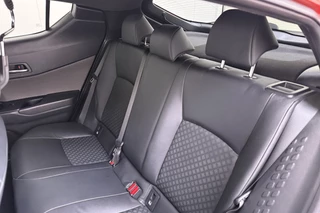 Toyota C-HR – thumbnail 14