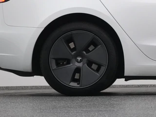 Tesla Model 3 – thumbnail 42
