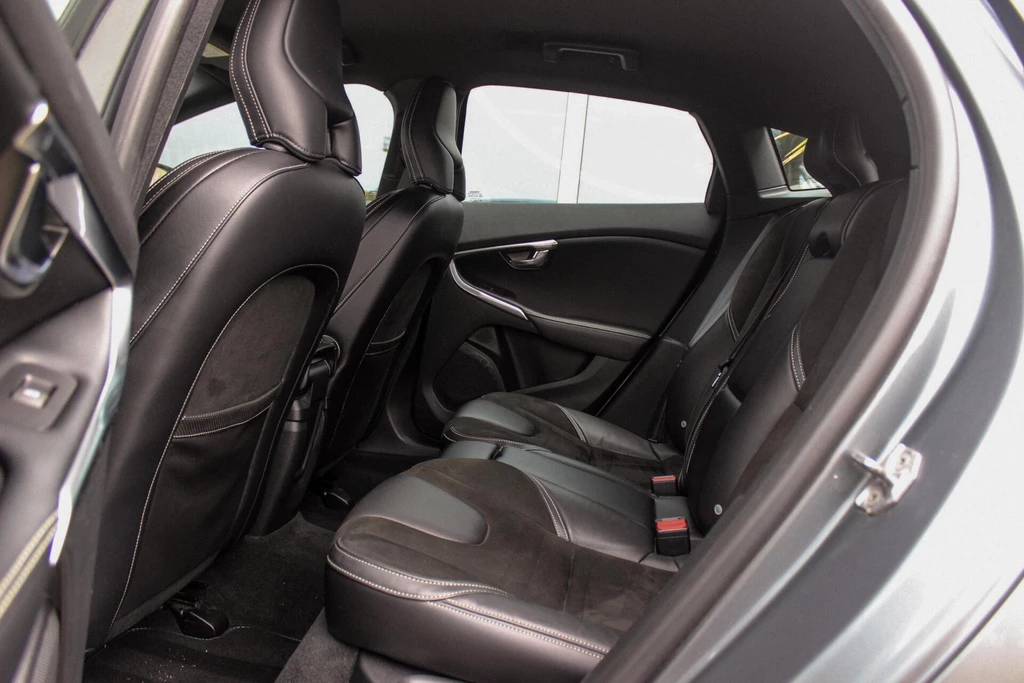 Volvo V40 – foto 25
