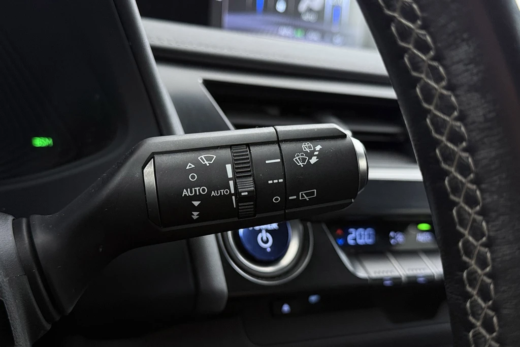 Lexus UX – foto 37