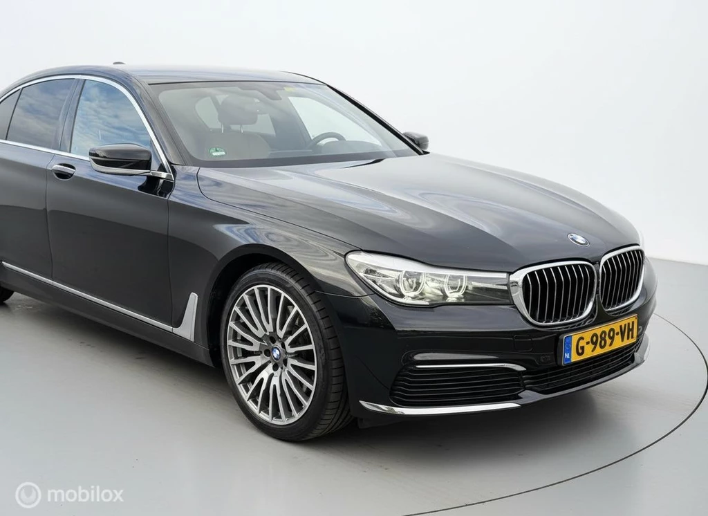 BMW 7 Serie – foto 10