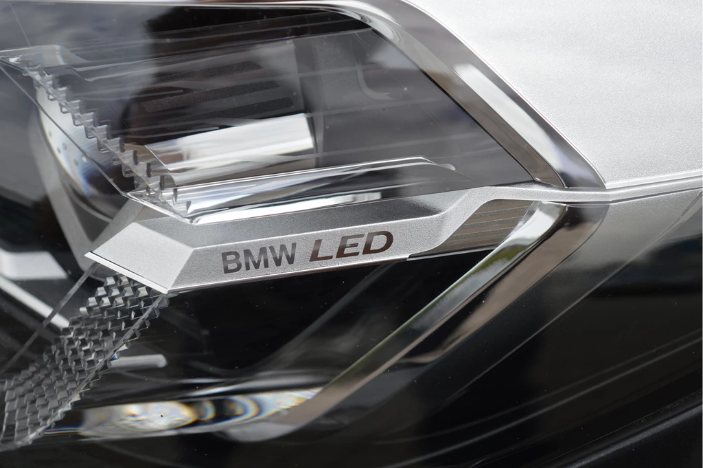 BMW iX3 – foto 18