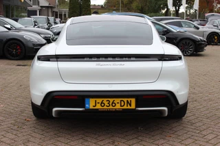 Porsche Taycan – thumbnail 4