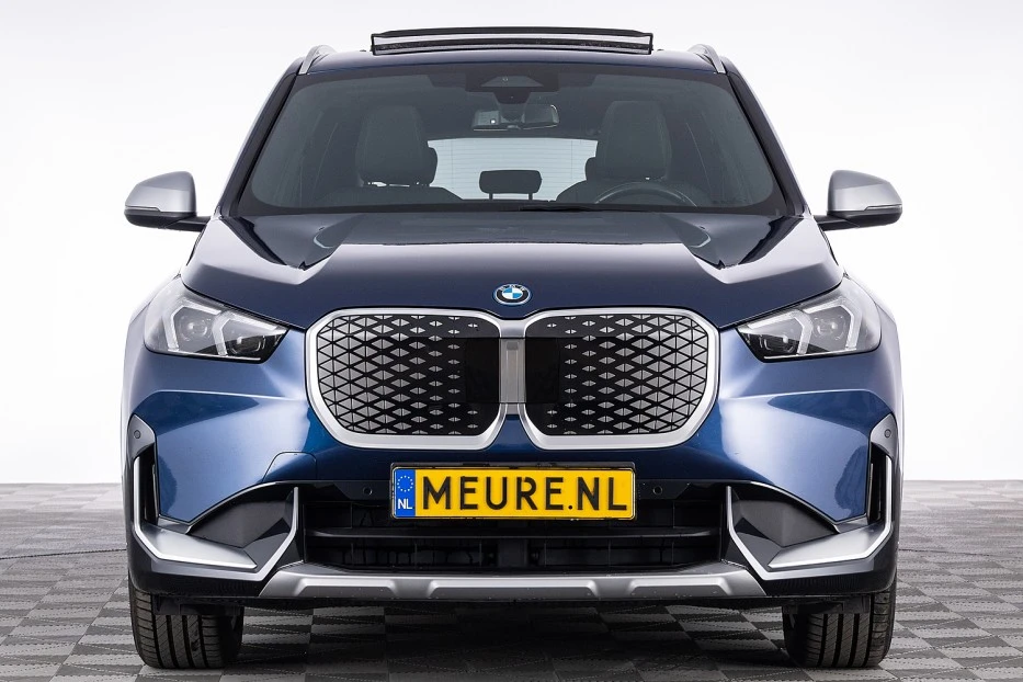 BMW iX1 – foto 6