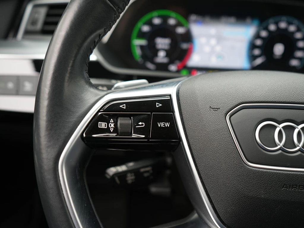Audi e-tron – foto 17