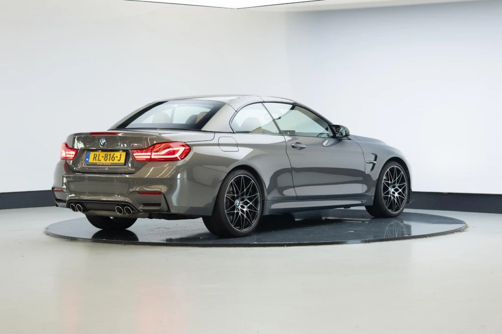 BMW M4 – foto 9
