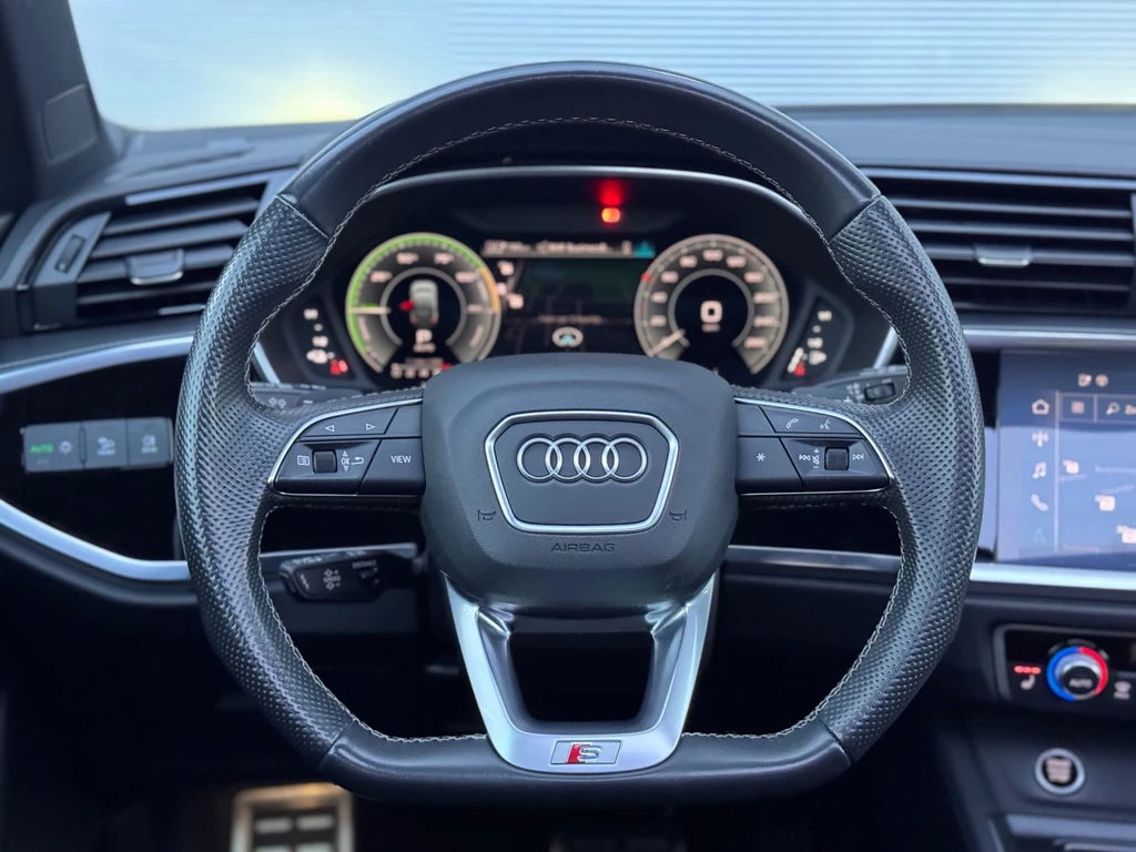 Audi Q3 – foto 14