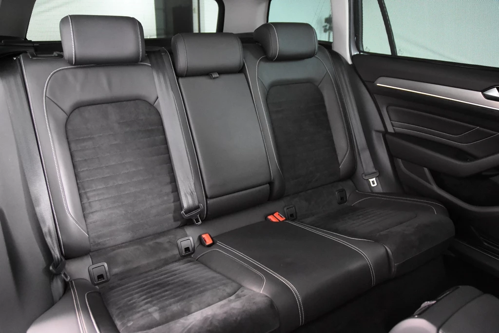 Volkswagen Passat – foto 28