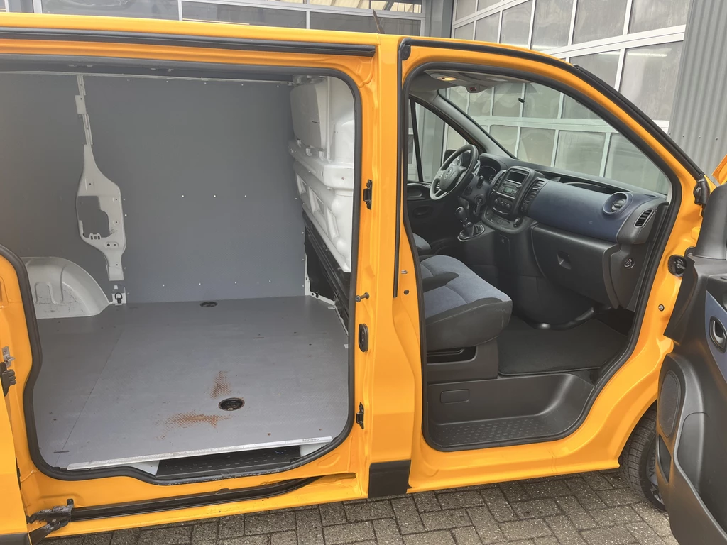Opel Vivaro – foto 12