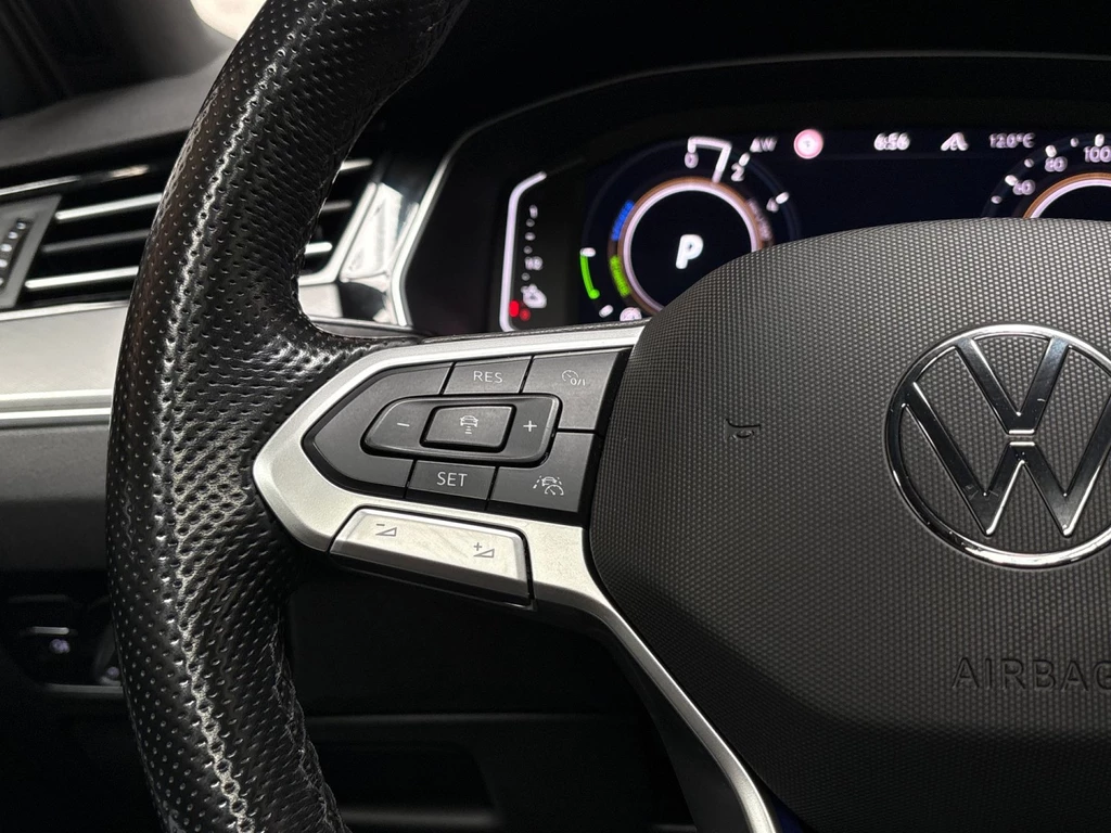 Volkswagen Passat – foto 18