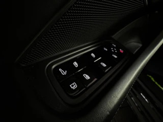 Porsche Panamera – thumbnail 18