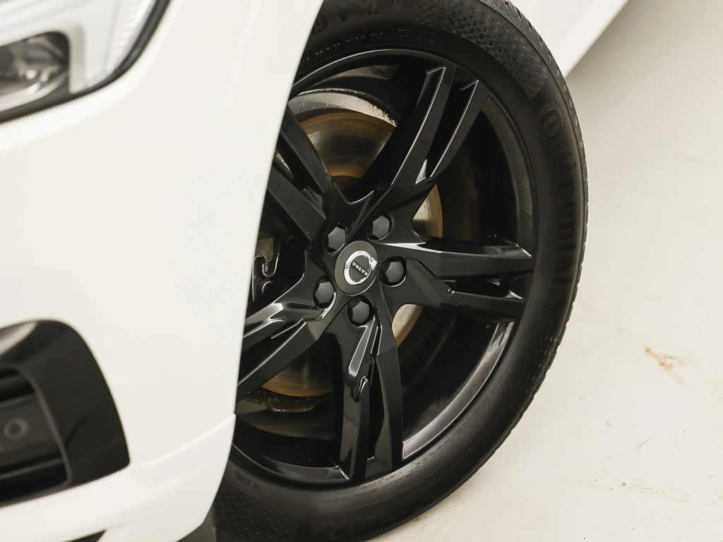 Volvo XC60 – foto 17