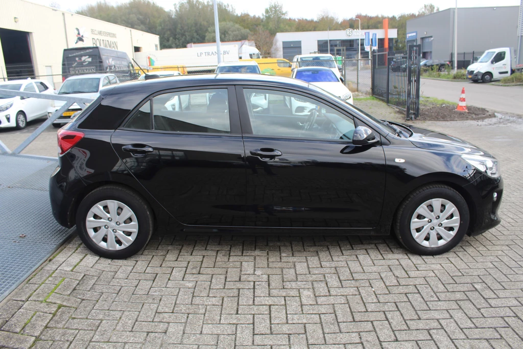 Kia Rio – foto 6