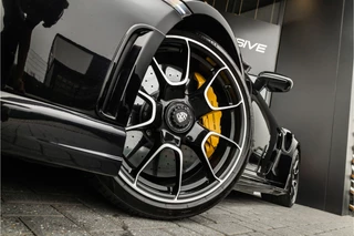 Porsche 911 – thumbnail 42