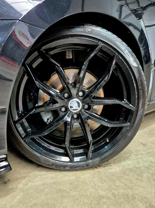 Škoda Superb – thumbnail 18