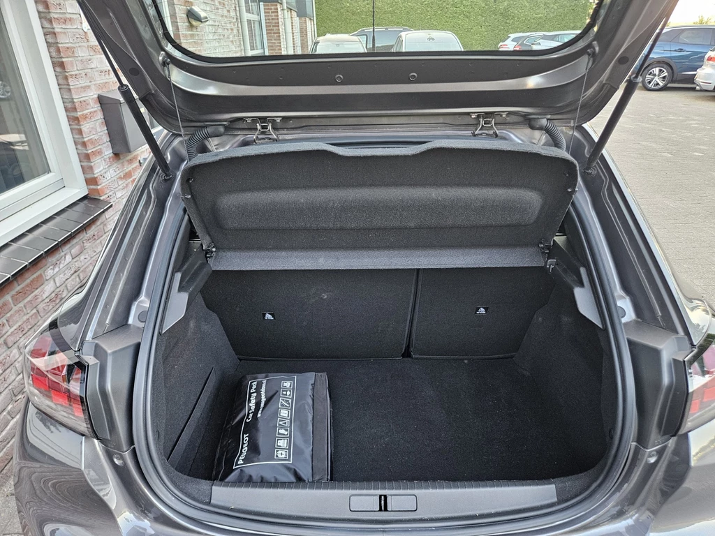 Peugeot 208 – foto 32