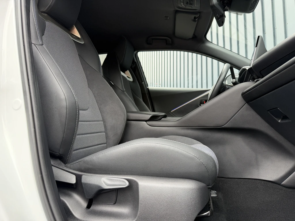 Toyota C-HR – foto 18