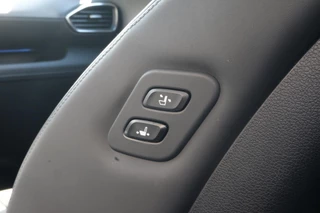 Hyundai Santa Fe – thumbnail 18