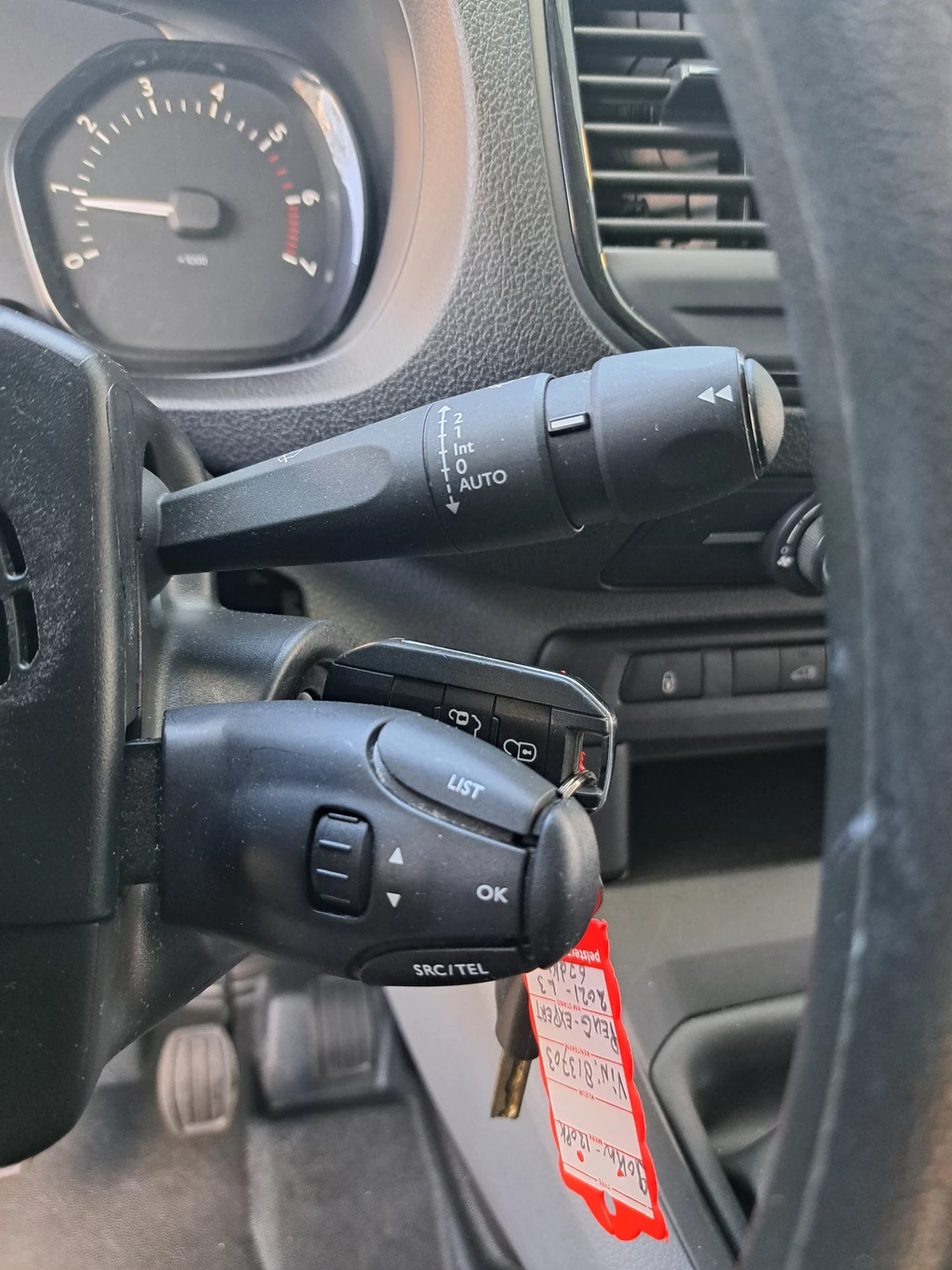 Opel Vivaro – foto 23